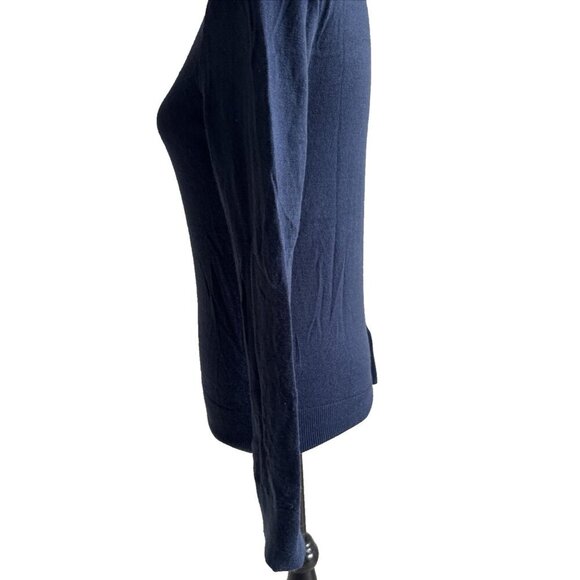 Banana Republic Women’s, 100 % Merino Wool, Crewneck Sweater, small, dark blue - Picture 2 of 10